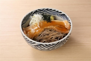 おらが蕎麦「冷し煮豚ぶっかけ蕎麦」