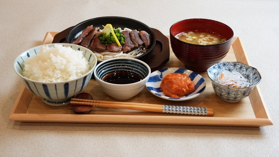 和牛ステーキ朝食